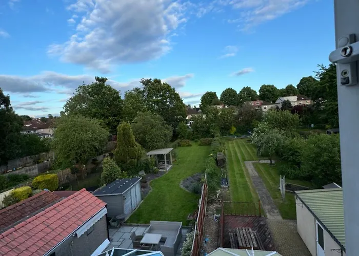 Charming Room Near Southmead