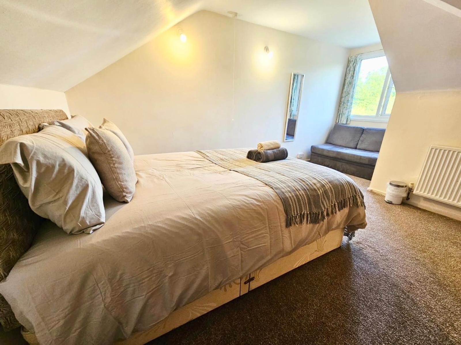 Charming Near Southmead Homestay Bristol