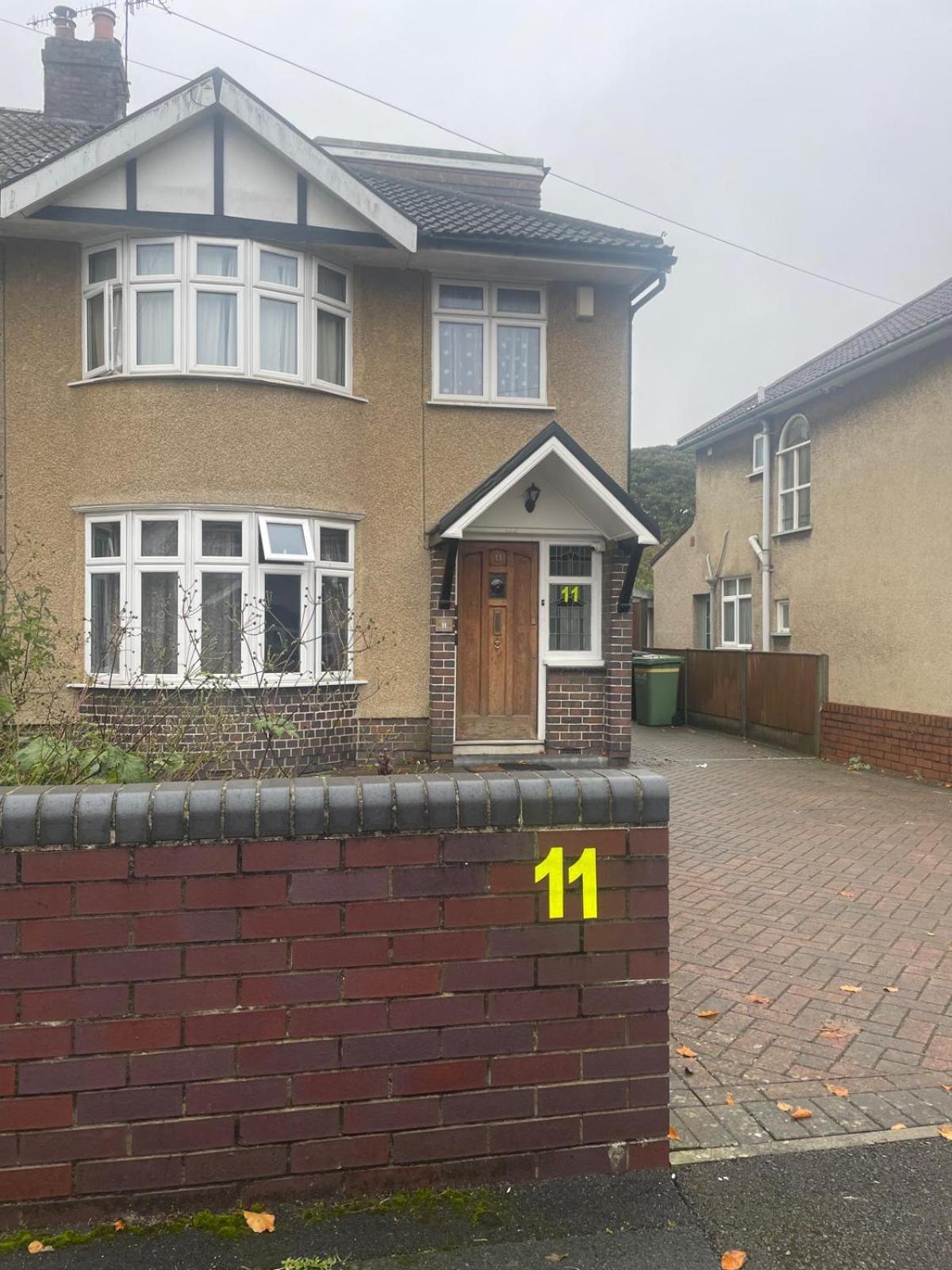 Charming Near Southmead Homestay